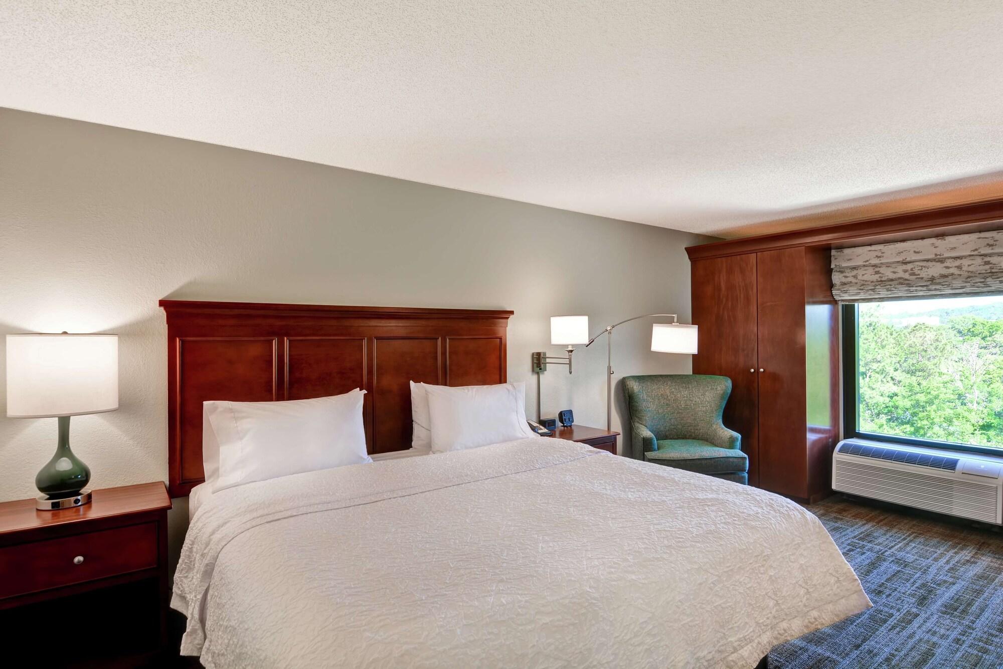 Hampton Inn Birmingham/Mountain Brook Екстер'єр фото