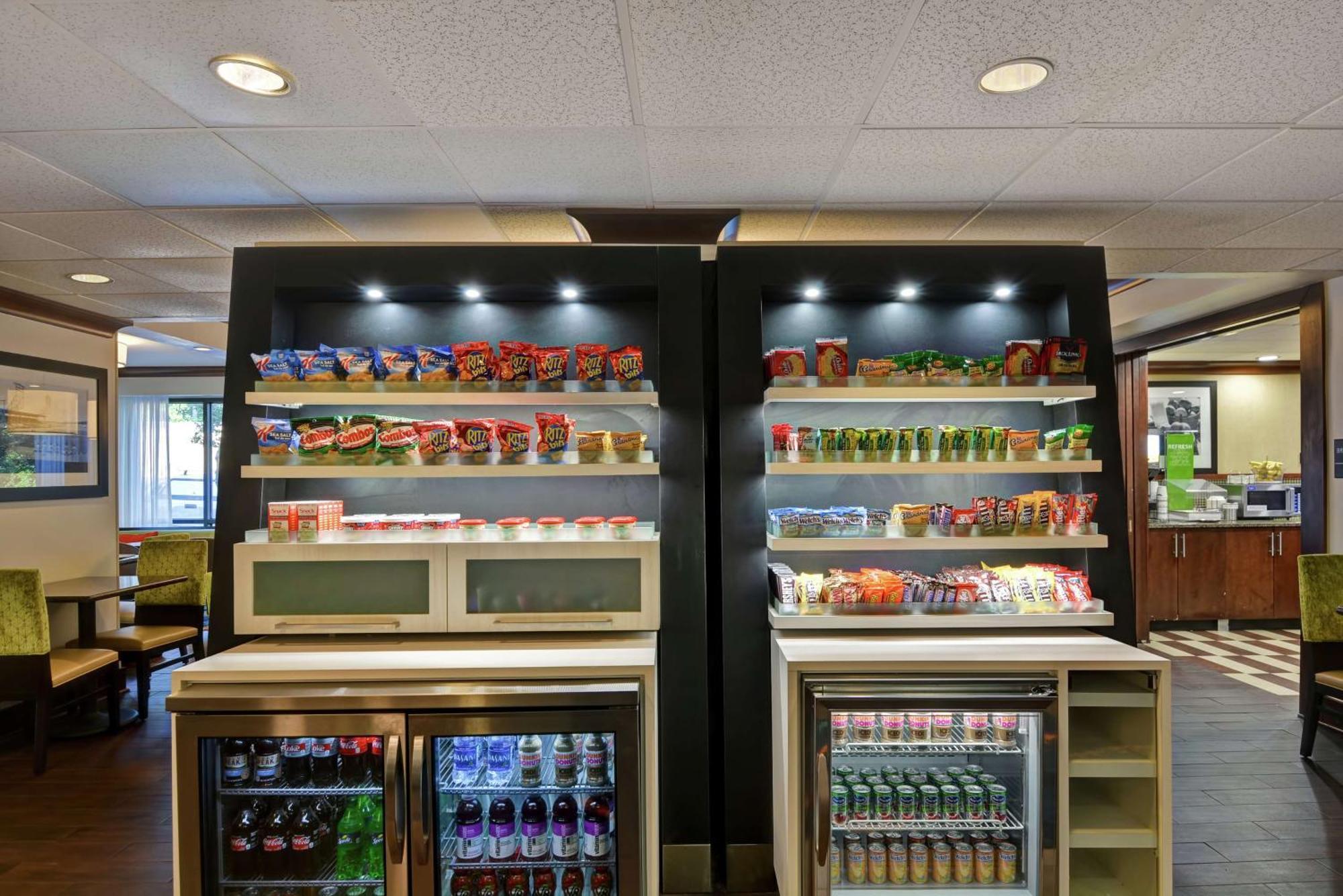 Hampton Inn Birmingham/Mountain Brook Екстер'єр фото