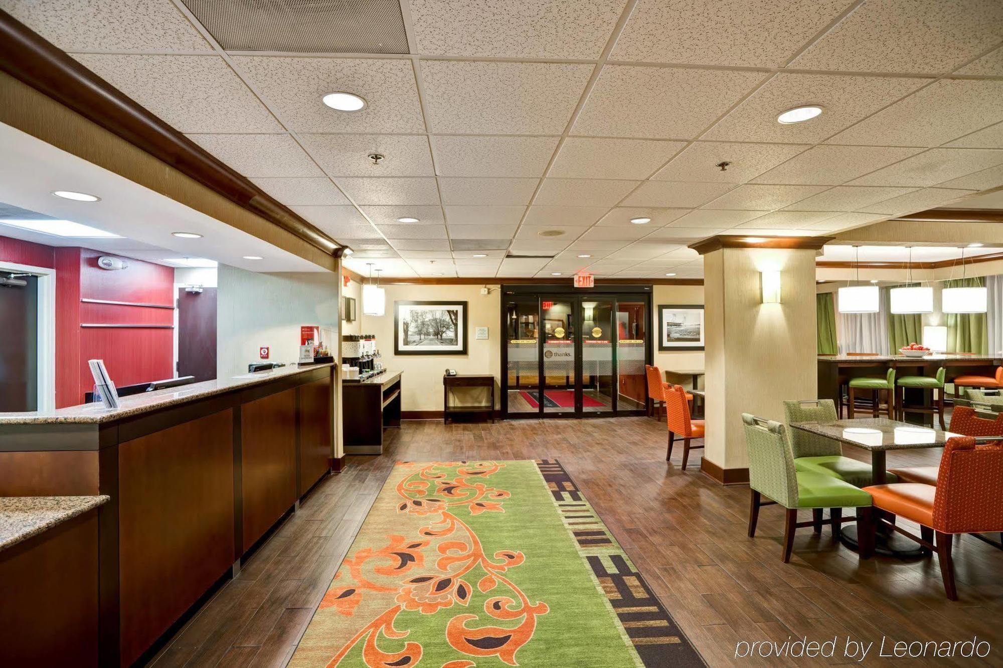 Hampton Inn Birmingham/Mountain Brook Екстер'єр фото