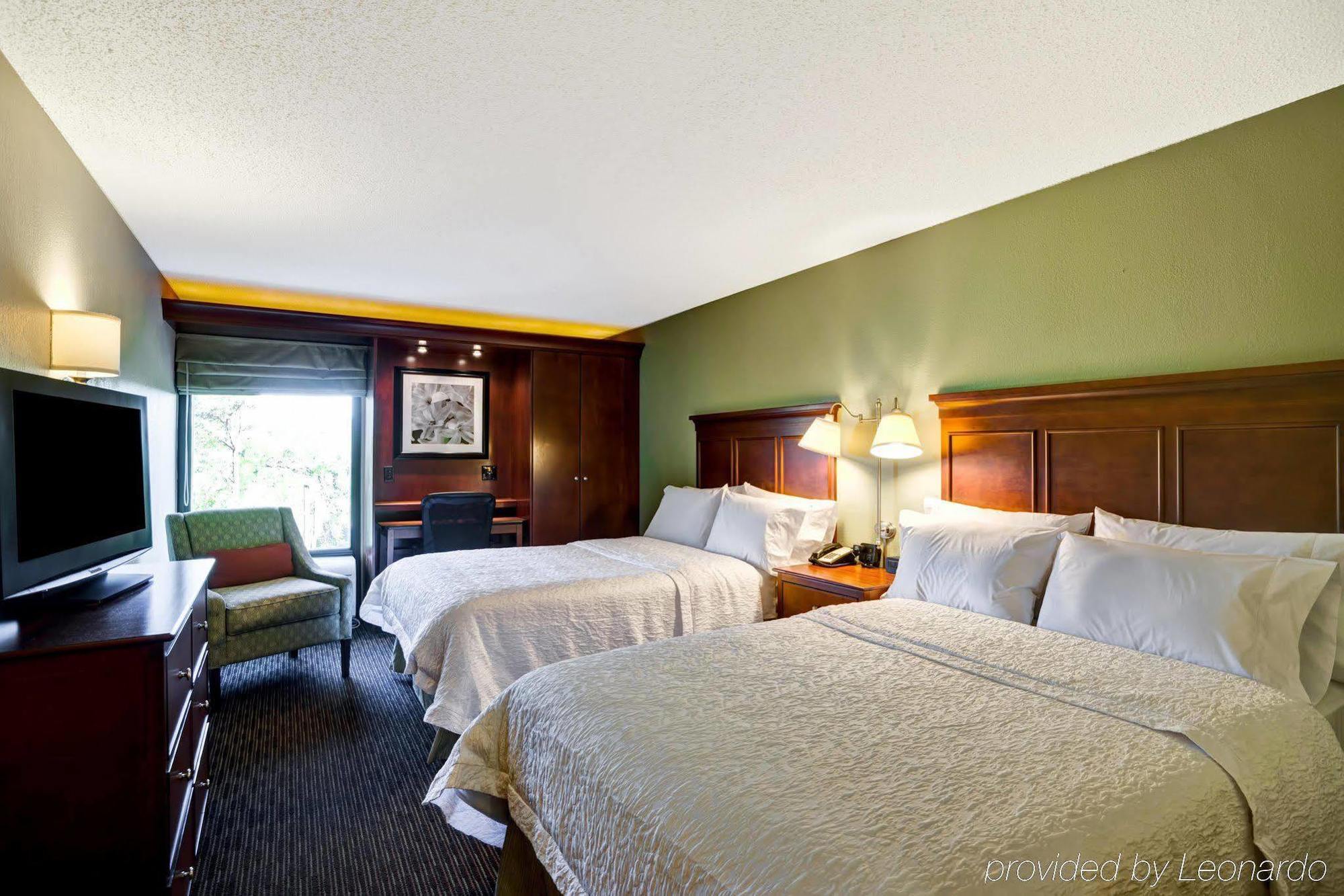 Hampton Inn Birmingham/Mountain Brook Екстер'єр фото